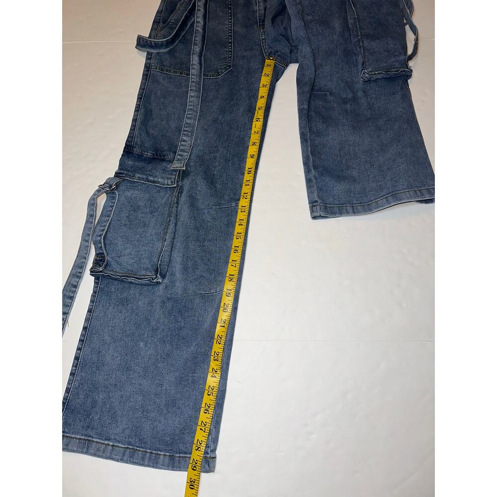 Fire & Rain Denim Women’s Size 11 High-Rise Wide-Leg Cargo Jeans Hanging Straps - Picture 2 of 7